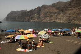 Los Gigantes Beach