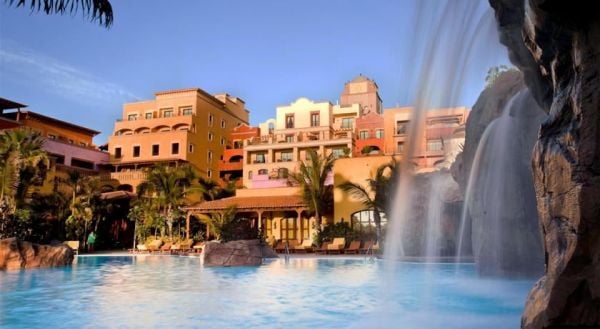 Hotel Villa Cortes Tenerife Review